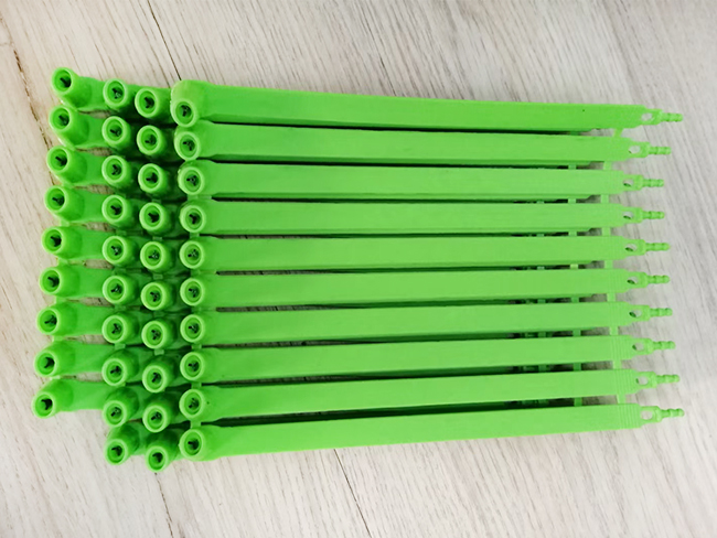 Plastic seal--YPF01