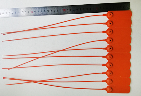Does the temperature affect the plastic seal? What are the performance characteristics?
