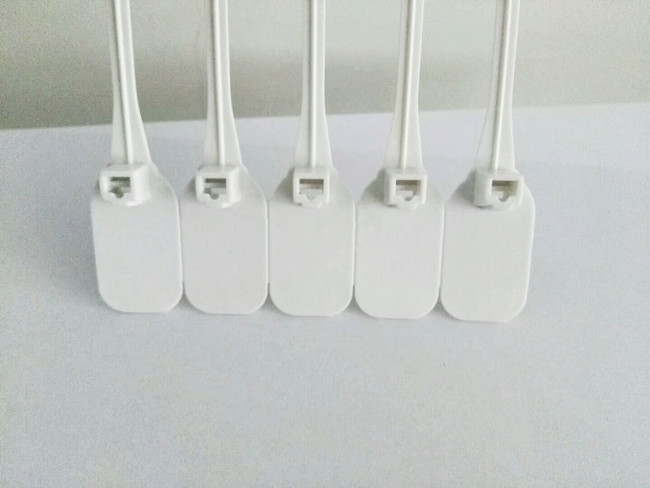 Plastic seal--YPP02